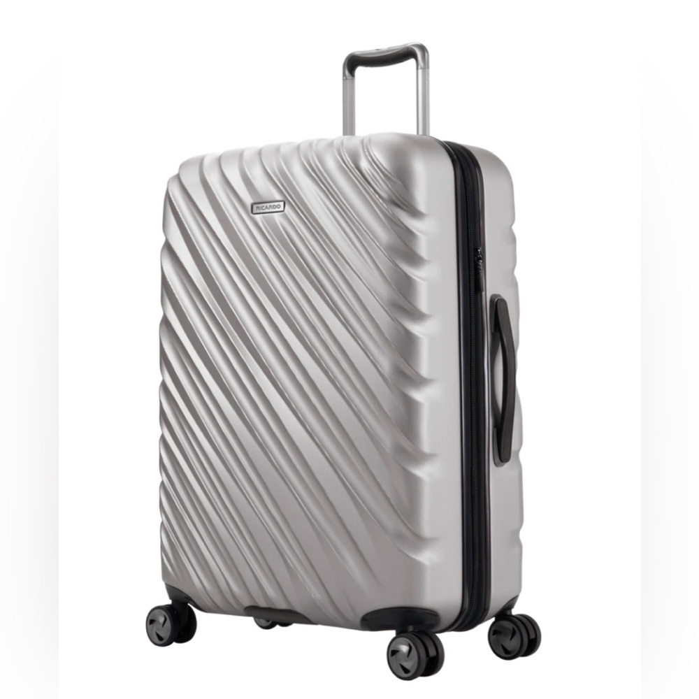 Ricardo Beverly Hills Mojave Large Check In Suitcase in Platinum